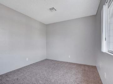 Green Tree Apartments 1 Bedroom Apartment for Rent at 517 N 28th St, Las Vegas, NV 89101