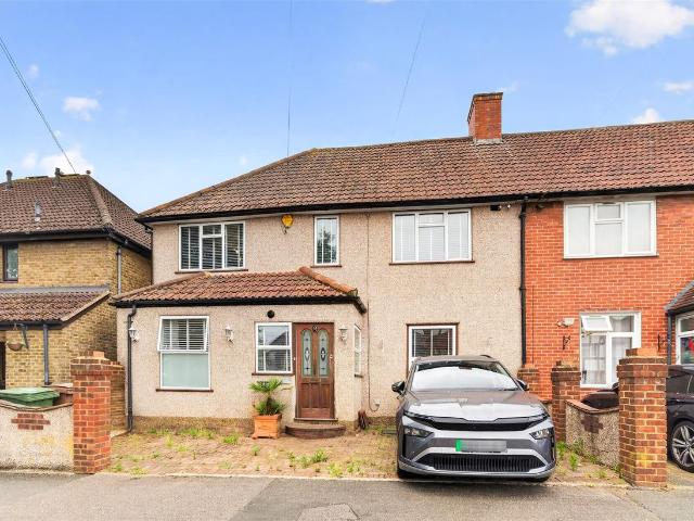 Green Wrythe Lane, Carshalton SM5, 4 bed end terrace house to rent, £3,000 pcm | PrimeLocation