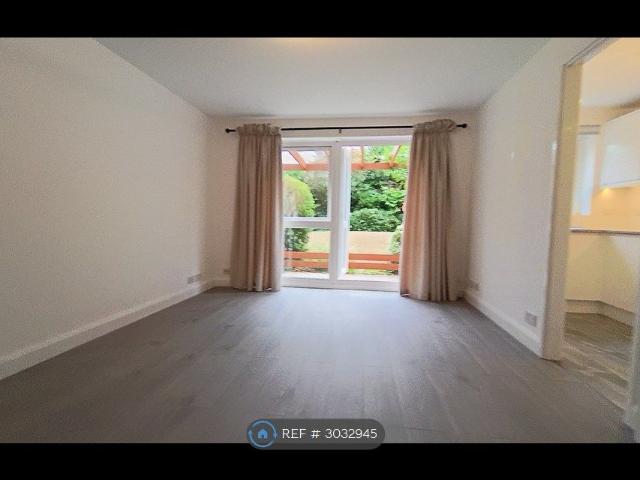 Green Acres, Croydon CR0, 1 bed flat to rent, £1,595 pcm | PrimeLocation