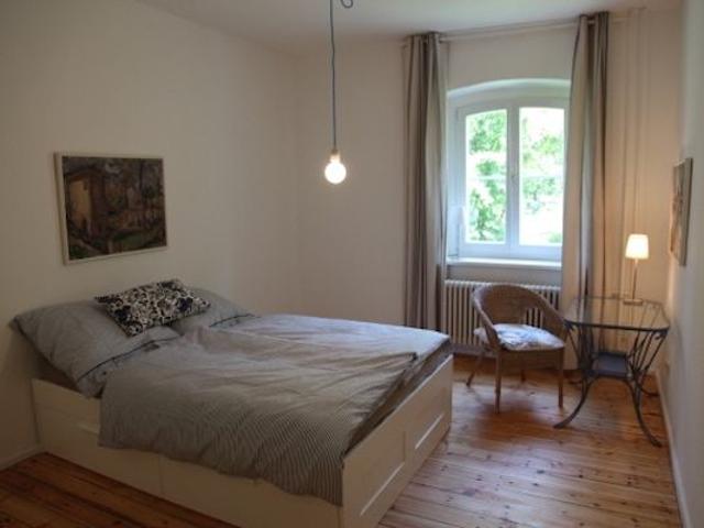 Green and central at Charlottenburg Palace, Berlin Amsterdam Apartments for Rent