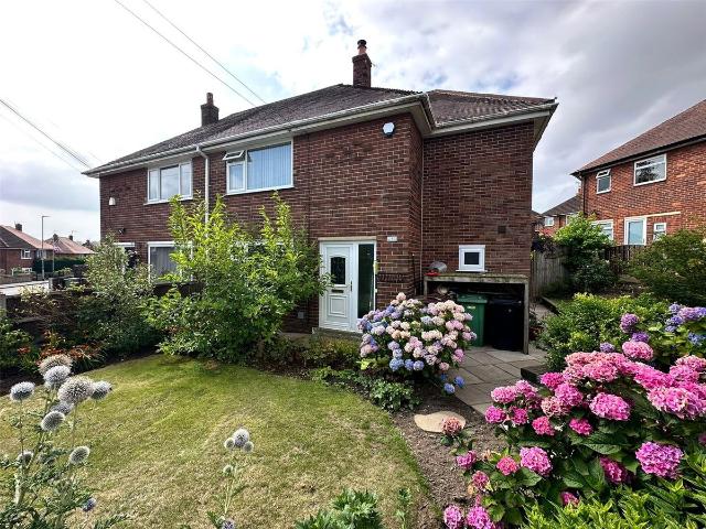 Green Avenue, Kippax, Leeds, West Yorkshire LS25, 3 bed semi detached house to rent, £1,250 pcm | PrimeLocation