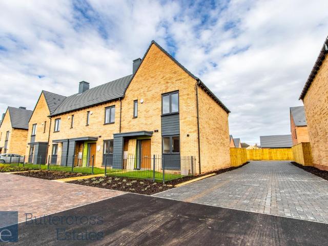 Green Avenue, Newark 3 bed end of terrace house to rent £1,250 pcm £288 pw