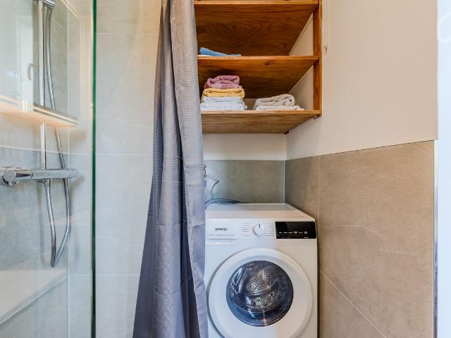 Green & Central: Charming Apartment in One of Berlin’s Best Locations, Berlin Amsterdam Apartments for Rent