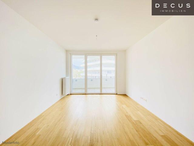| GREEN CITY LIVING | ZWEI ZIMMER WOHNUNG | GROSSER BALKON