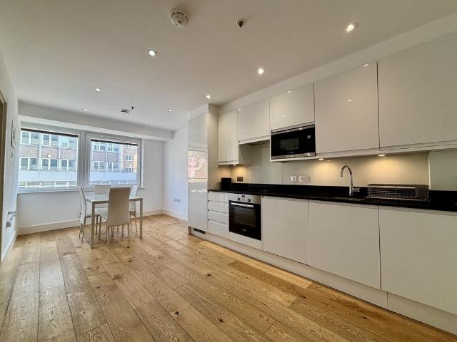 Green Dragon House, Croydon, CR0 1 bed apartment to rent £1,250 pcm £288 pw