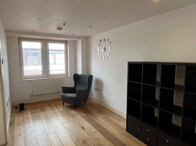 Green Dragon House, Croydon CR0, 1 bed flat to rent, £1,200 pcm | PrimeLocation