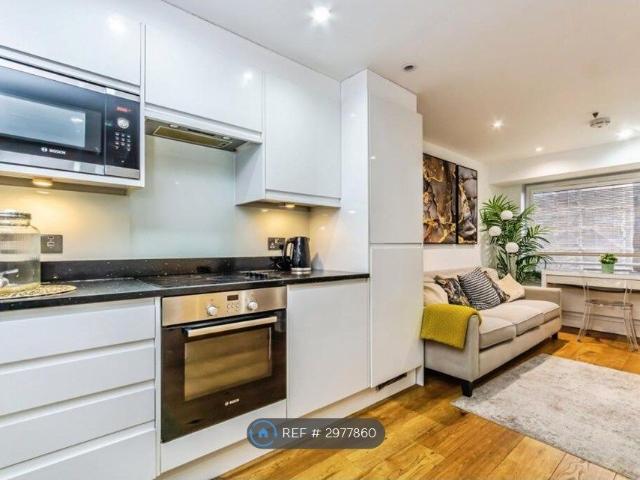 Green Dragon House, Croydon CR0, 1 bed flat to rent, £1,550 pcm | PrimeLocation