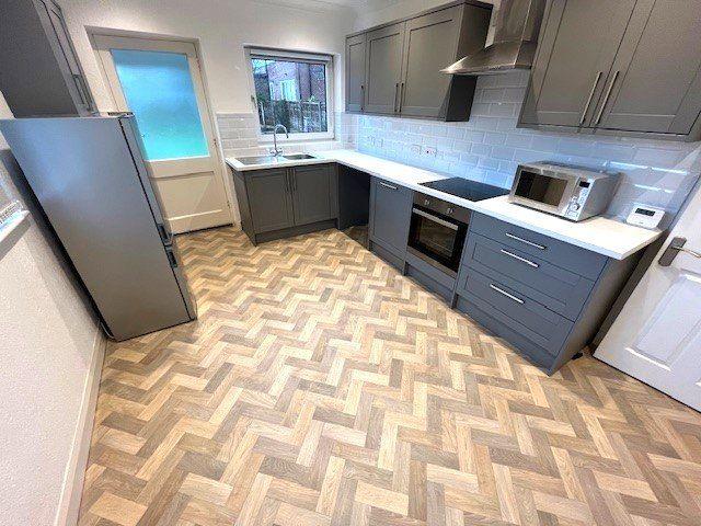 Green Drive, Fulwood, Preston PR2, 2 bed semi detached house to rent, £950 pcm | PrimeLocation