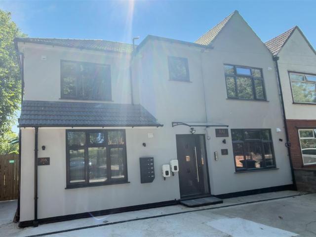 Green Drive, Southall UB1, 2 bed flat to rent, £1,925 pcm | PrimeLocation