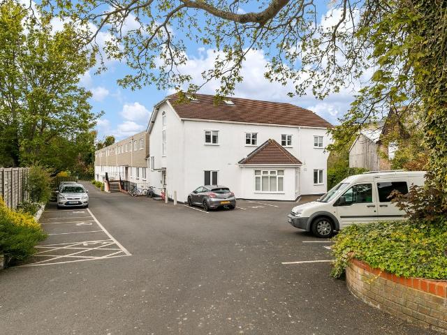 Green Drift, Royston SG8, 1 bed flat to rent, £1,200 pcm | PrimeLocation