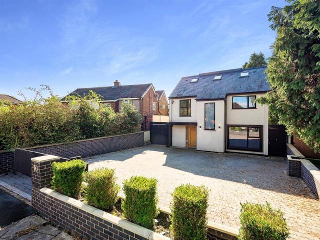 Green Gate, Hale Barns, Altrincham 5 bed detached house to rent £6,000 pcm £1,385 pw