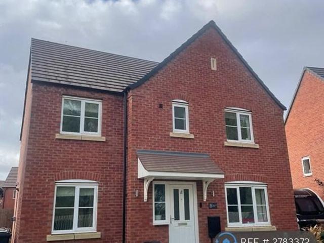 Green Hill Close. 5 bed detached house to rent £1,899 pcm £438 pw