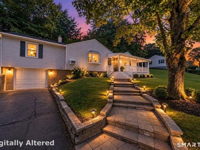 Green Hill Ln, Cheshire, Home For Sale