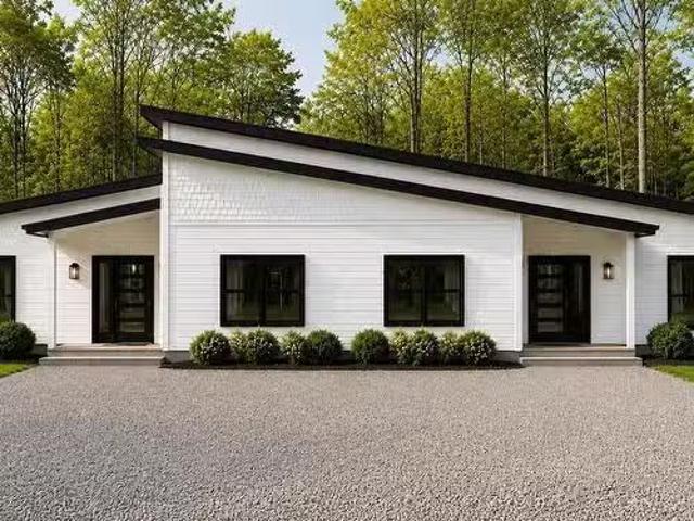 Green Hill Road, Green Hill, NS, B0K 2A0 semi detached for s.
