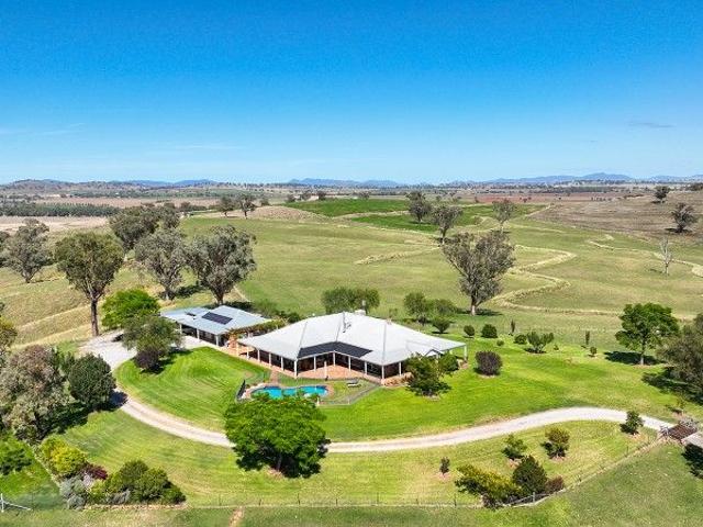 'Green Hills' A Beautiful Lifestyle Opportunity Overlooking The Peel Valley Region