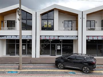 GREEN KADIKÖY'DE KADI CADDESİ'NE CEPHE SATILIK 1+1 DAİRE