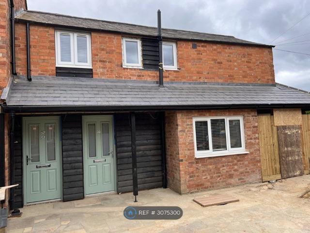Green Lane, Milton Keynes MK12, 2 bed maisonette to rent, £1,350 pcm | PrimeLocation