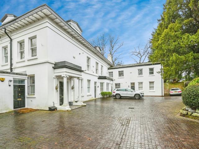 Green Lane, Mossley Hill, Liverpool L18, 2 bed flat to rent, £1,200 pcm | PrimeLocation