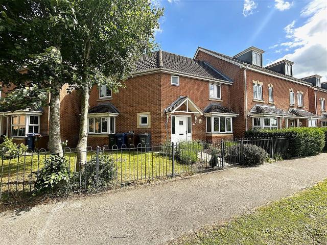 Green Lane, North Duffield YO8, 3 bed semi detached house to rent, £1,000 pcm | PrimeLocation