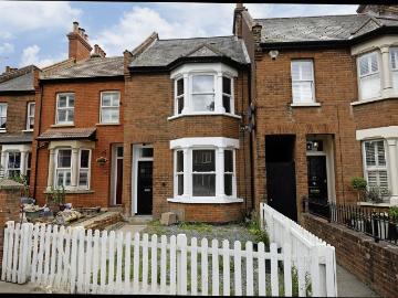 Green Lane, Chislehurst BR7, 3 bed terraced house to rent, £2,000 pcm | PrimeLocation
