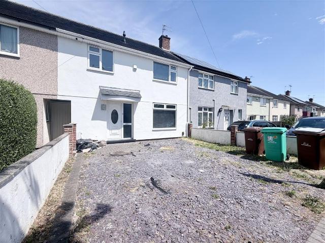 Green Lane, Clifton, Nottingham NG11, 3 bed terraced house to rent, £1,150 pcm | PrimeLocation