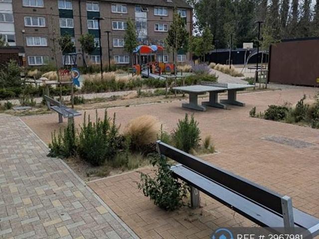 Green Lane, Hounslow, TW4 1 bed flat to rent £1,415 pcm £327 pw