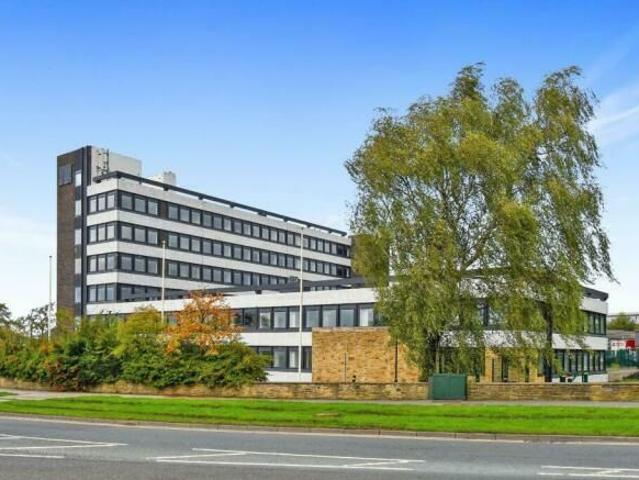 Green Lane, Leeds LS19, 1 bed flat to rent, £750 pcm | PrimeLocation