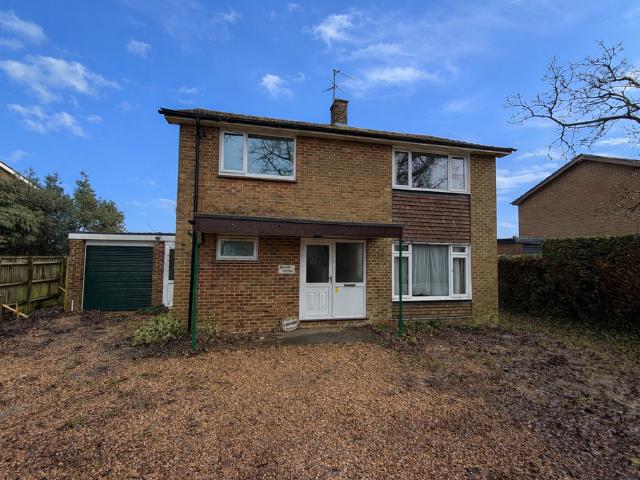 Green Lane, Prestwood HP16 4 bed detached house to rent £1,875 pcm £433 pw