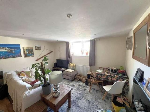Green Lane, Redruth, TR15