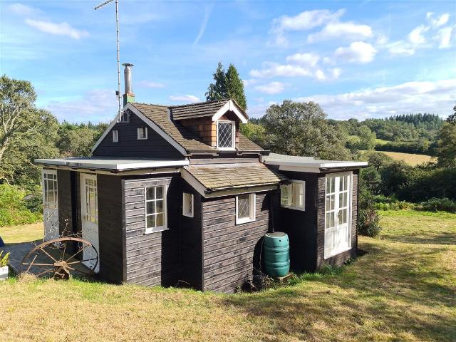 Green Lane, Shamley Green, Guildford GU5, Studio to rent, £1,000 pcm | PrimeLocation