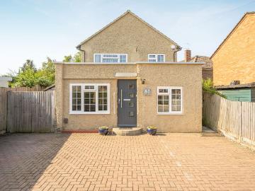 Green Lane, Windsor SL4, 4 bed detached house to rent, £2,950 pcm | PrimeLocation