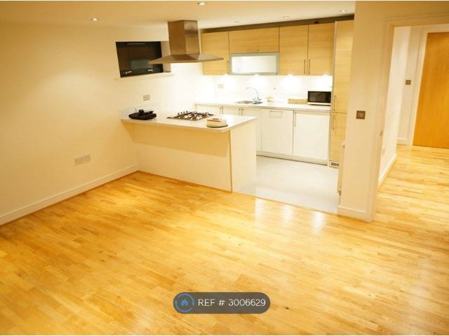 Green Lanes, London N4, 3 bed flat to rent, £3,650 pcm | PrimeLocation