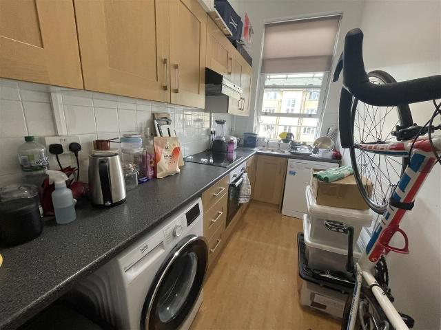 Green Lanes, London N4, 1 bed flat to rent, £1,900 pcm | PrimeLocation