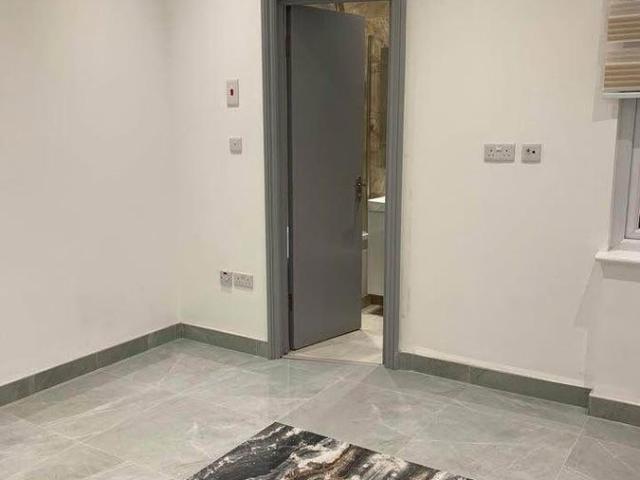 Green Lanes, London N8, Studio to rent, £1,200 pcm | PrimeLocation