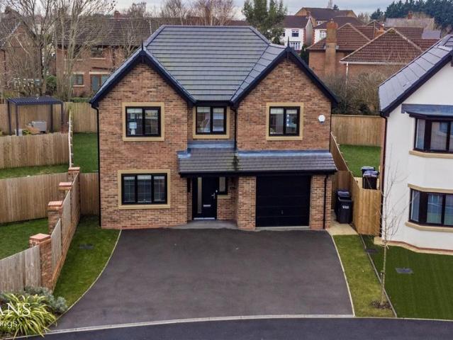 Green Meadow Close, Penwortham, Preston