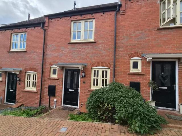 Green Moors, Lightmoor, Telford. 2 bed house to rent £720 pcm £166 pw
