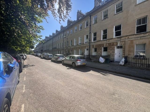 Green Park, Bath 2 bed character property to rent £1,550 pcm £358 pw