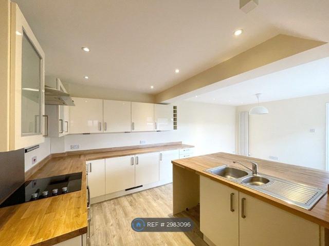 Green Park Road, Norwich NR10, 4 bed semi detached house to rent, £1,800 pcm | PrimeLocation