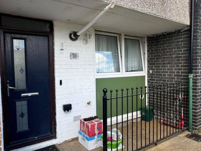 Green Road, Headington, Oxford, Oxfordshire OX3, 3 bed flat to rent, £1,800 pcm | PrimeLocation