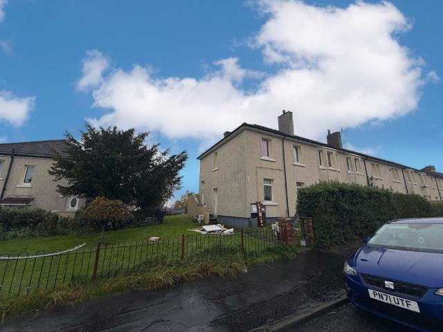 Green Road, Paisley, PA2 3 bed flat to rent £900 pcm £208 pw