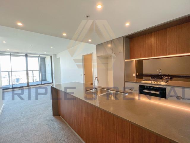 Green Square OVO! NEARLY BRAND NEW TWO BEDROOM APARTMENT FOR RENT! Unfurnished
