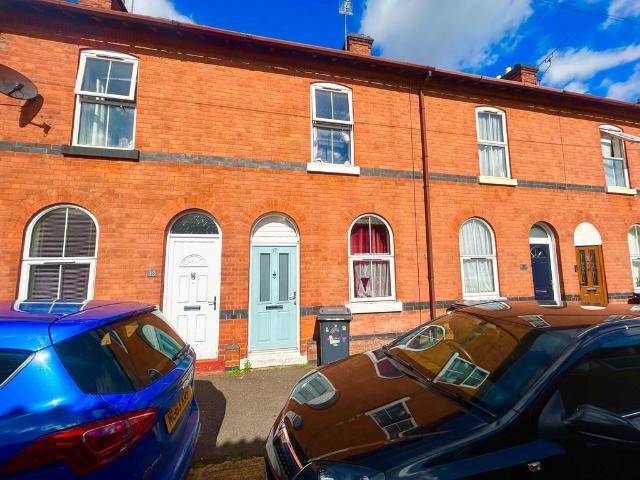 Green Street, Burton upon Trent DE14 2 bed terraced house to rent £750 pcm £173 pw