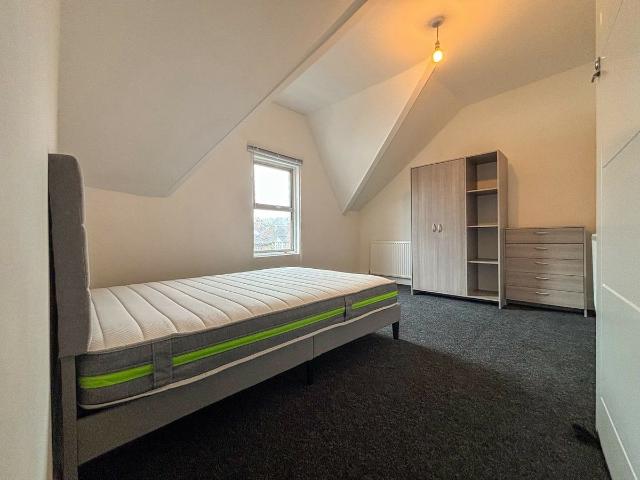 Green Street, High Wycombe HP11, 1 bed flat to rent, £650 pcm | PrimeLocation