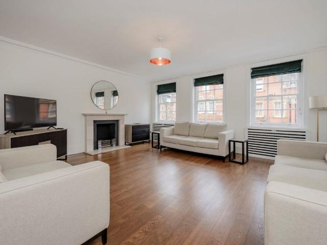 Green Street, Mayfair W1K, 3 bed flat to rent, £10,833 pcm | PrimeLocation