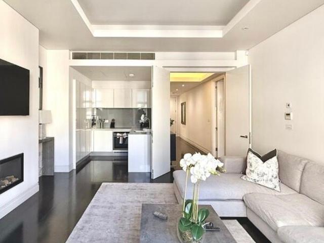 Green Street, Mayfair, London W1K, 1 bed flat to rent, £8,667 pcm | PrimeLocation