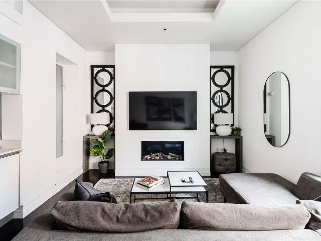 Green Street, Mayfair, London W1K, 2 bed flat to rent, £11,483 pcm | PrimeLocation