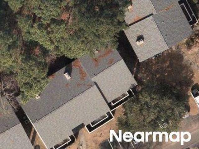Greenmeadow Dr
