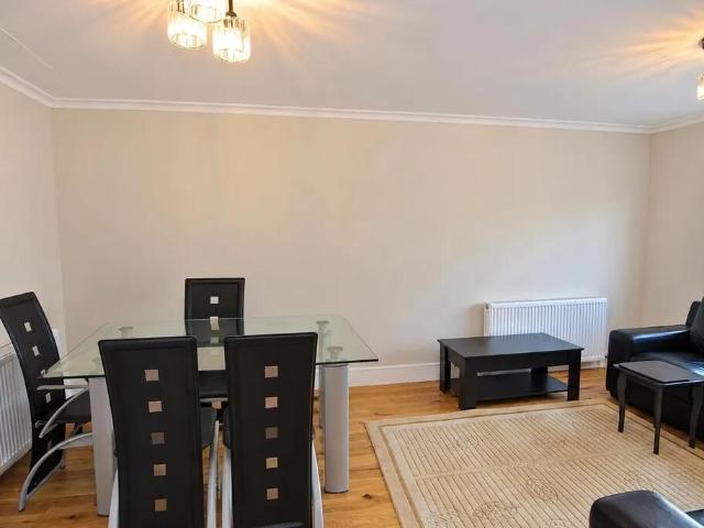 Greenacre Court, Englefield Green, Egham TW20, 2 bed property to rent, £1,500 pcm | PrimeLocation