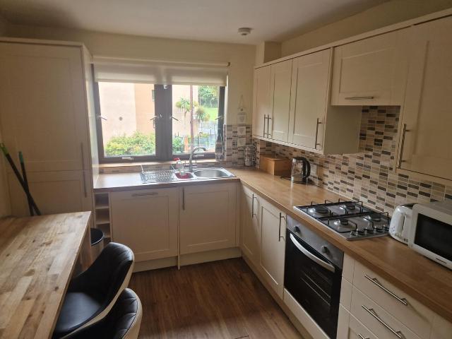Greenacre, Edinburgh EH14, 3 bed flat to rent, £1,195 pcm | PrimeLocation