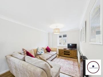 Greenacre Way, Bishops Cleeve, Cheltenham
